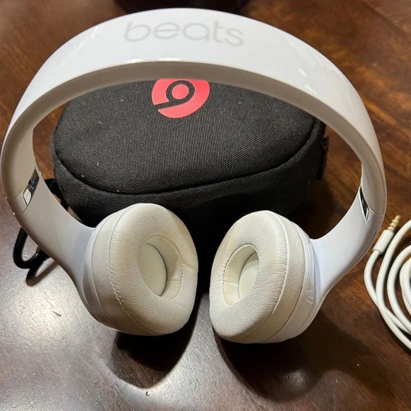 Beats by Dre White Headphones